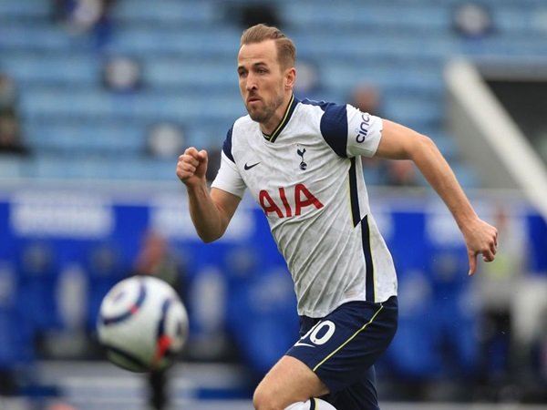 Tin bóng đá trưa 17/8: Tottenham đăng ký Harry Kane đá Conference League