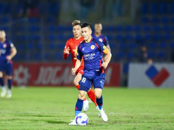 Bóng đá VN: CLB CAHN lỡ cơ hội vào Top 5 V-League