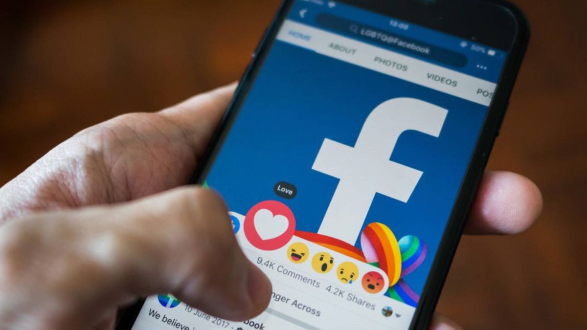 Cách ẩn like trên facebook cá nhân bằng điện thoại