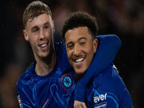 Cuộc đua top 4: Những con số biết nói