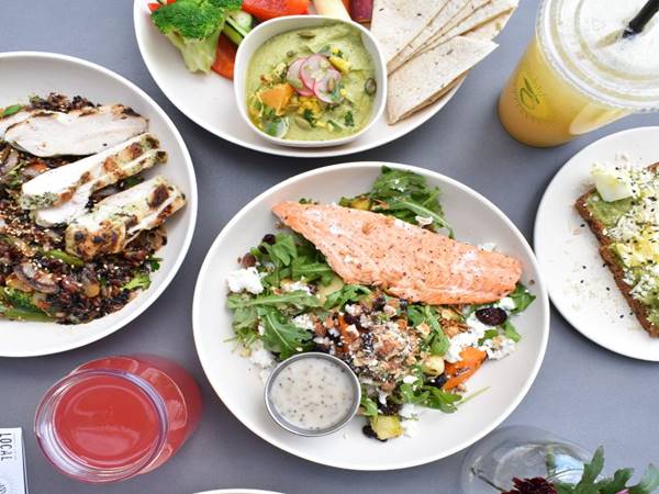 1 ngày của cầu thủ bóng đá 1 ngày của cầu thủ bóng đá