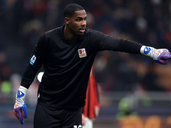 Hành trình qua các CLB tạo nên Mike Maignan ngày hôm nay