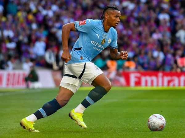 Thành tích ấn tượng của Manuel Akanji tại Manchester City
