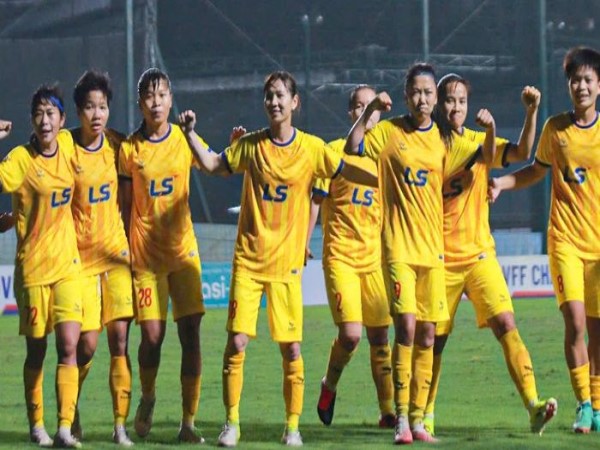 Hà Nội quyết bám đuổi