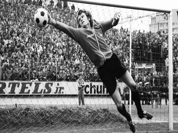 Những thủ môn của Bayern Munich vĩ đại nhất